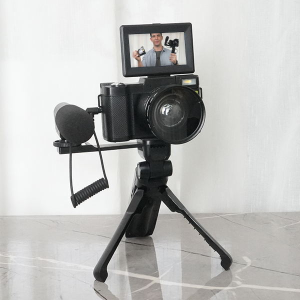 ビデオカメラ AMKOV V-LOG Camera 4K Ultra HD AMKOV —The Most Affordable V-LOG Camera